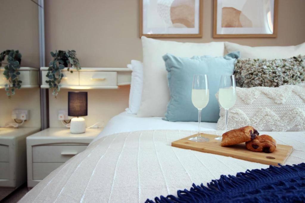The Observatory By Mia Living 2 Bedroom Apartment Overlooking Swansea Beach With Free Parking エクステリア 写真